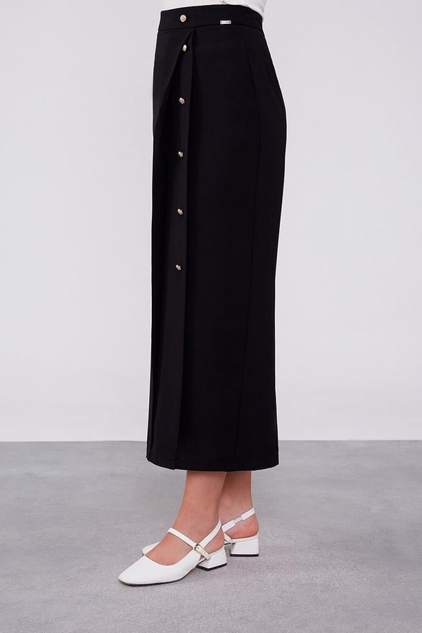 LevidorLevidor Siyah Düğme Detaylı Etek