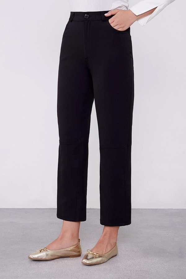 LevidorLevidor Siyah Ekleme Tasarımlı Düz Paça Pantolon