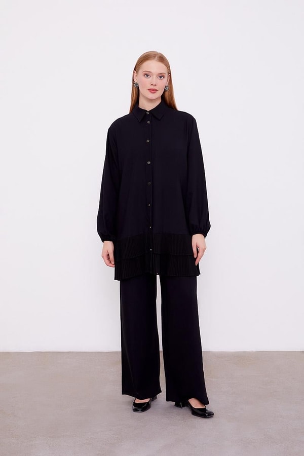 LevidorLevidor Siyah Eteği Pileli Gömlek Yaka Tunik Takım