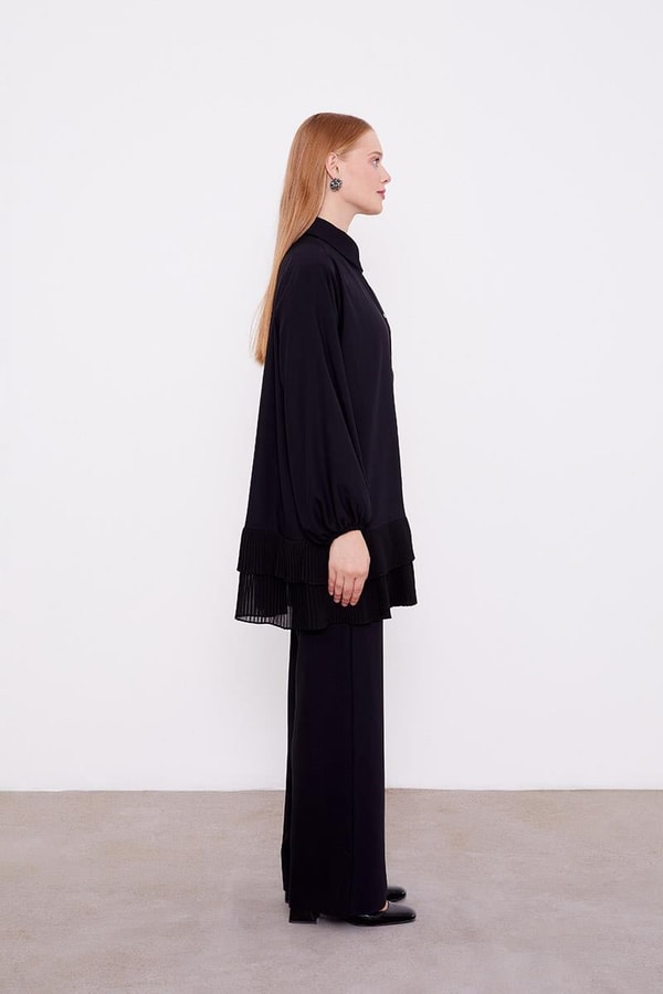 LevidorLevidor Siyah Eteği Pileli Gömlek Yaka Tunik Takım