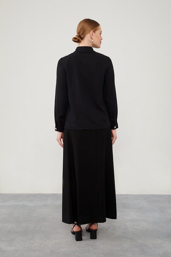 LevidorLevidor Siyah Fırfır Detaylı Gömlek