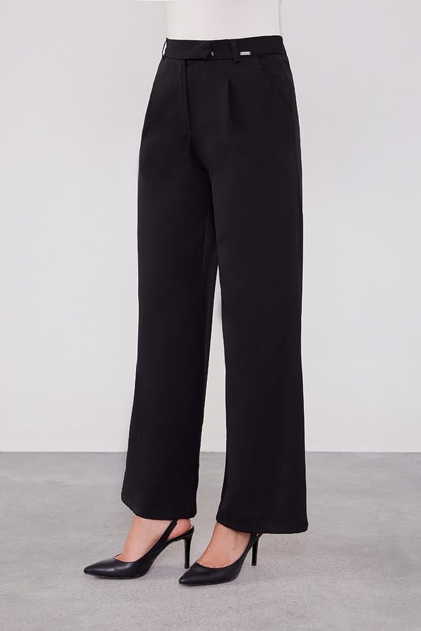 LevidorLevidor Siyah Gizli Düğmeli Kumaş Pantolon