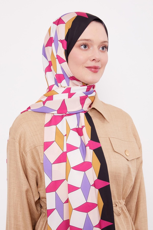 LevidorLevidor Siyah-Gold Geometrik Desen Club Şal