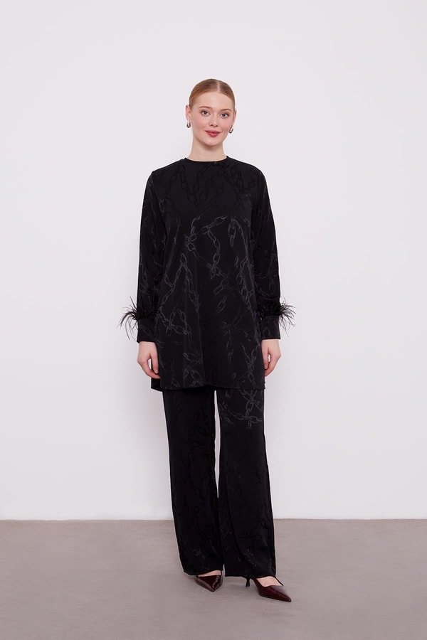 LevidorLevidor Siyah Jakarlı Zincir Desen İkili Takım