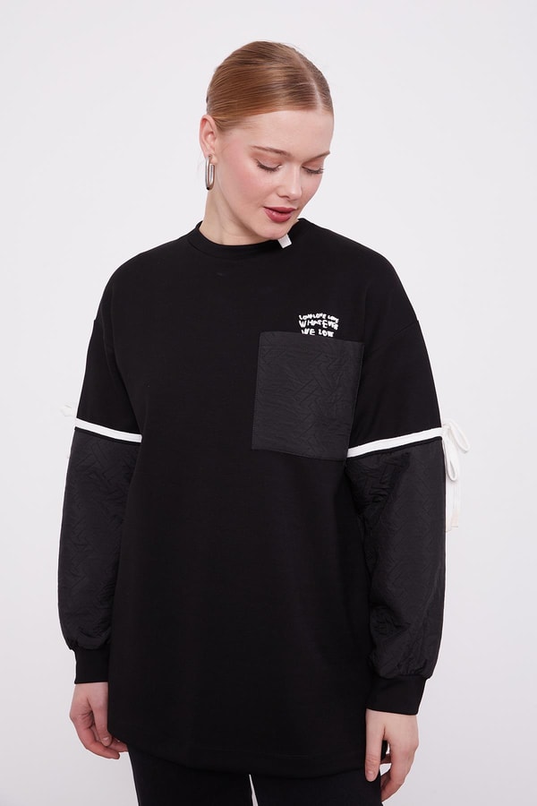 LevidorLevidor Siyah Kapitone Detaylı Sweat
