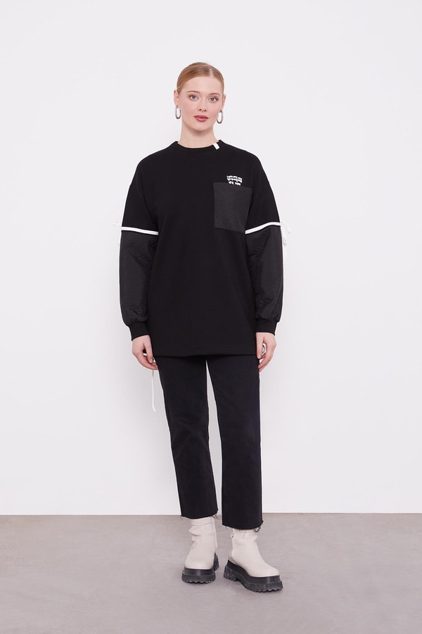 LevidorLevidor Siyah Kapitone Detaylı Sweat