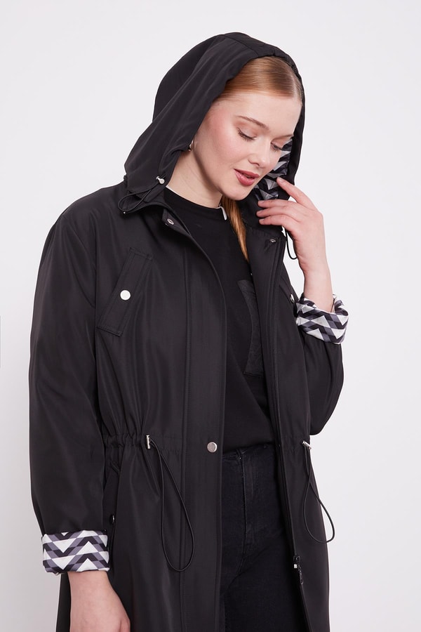 LevidorLevidor Siyah Kapüşonlu Beli İp Detaylı Kap