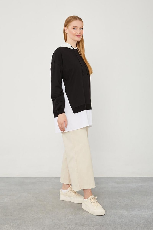 LevidorLevidor Siyah Kapuşonlu Gömlek Detaylı Sweat