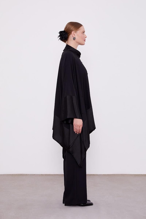 LevidorLevidor Siyah Kendinden Şal Detaylı Tunik Takım