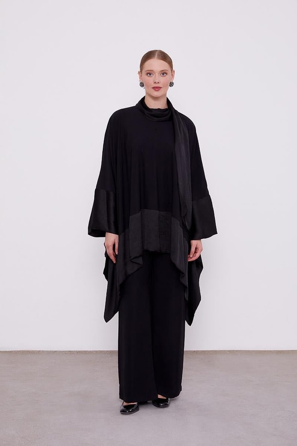 LevidorLevidor Siyah Kendinden Şal Detaylı Tunik Takım