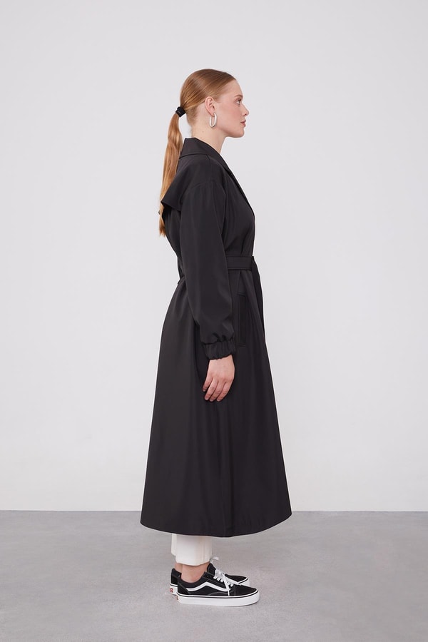 LevidorLevidor Siyah Kolu Lastik Detay Trençkot