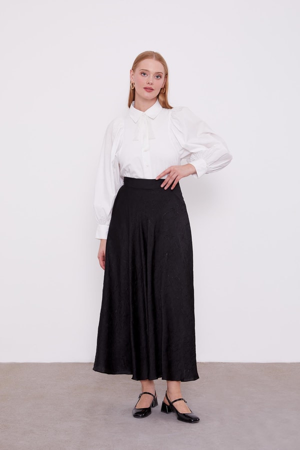 LevidorLevidor Siyah Kraş Saten Etek