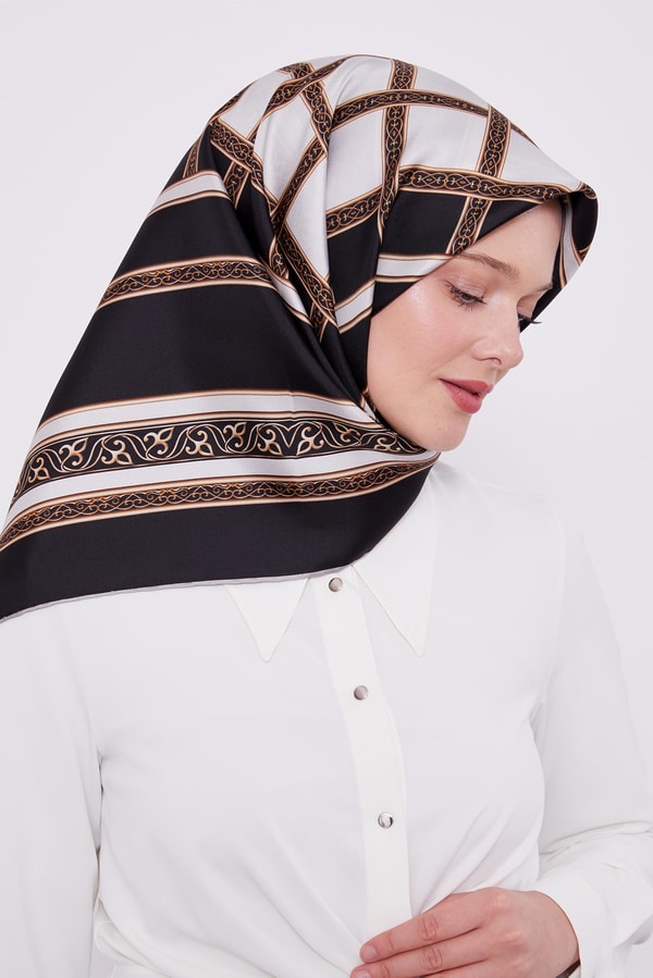 LevidorLevidor Siyah Motif Desen Twill Ipek Eşarp