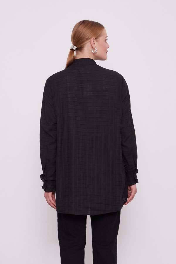 LevidorLevidor Siyah Patı Fırfırlı Gömlek