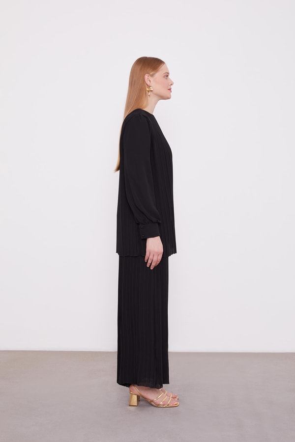 LevidorLevidor Siyah Piliseli Şifon İkili Takım