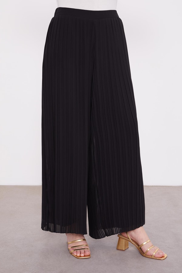 LevidorLevidor Siyah Piliseli Şifon İkili Takım