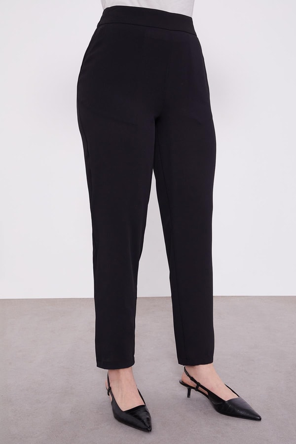 LevidorLevidor Siyah Plise Şifonlu Ceket Takım