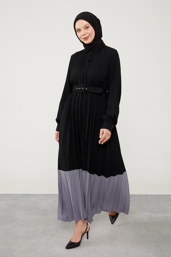 LevidorLevidor Siyah Pliseli Çift Renk Kemerli Elbise