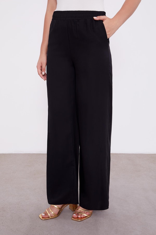 LevidorLevidor Siyah Şifon Pileli Gömlek İkili Takım