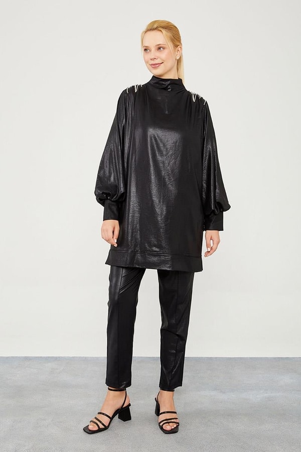 LevidorLevidor Siyah TAKIM ( OMUZ AKSESUARLI)