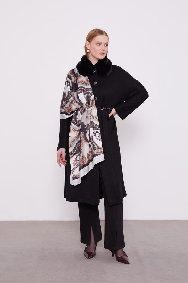 LevidorLevidor Siyah Yakası Kürklü Kaşmiş Hırka