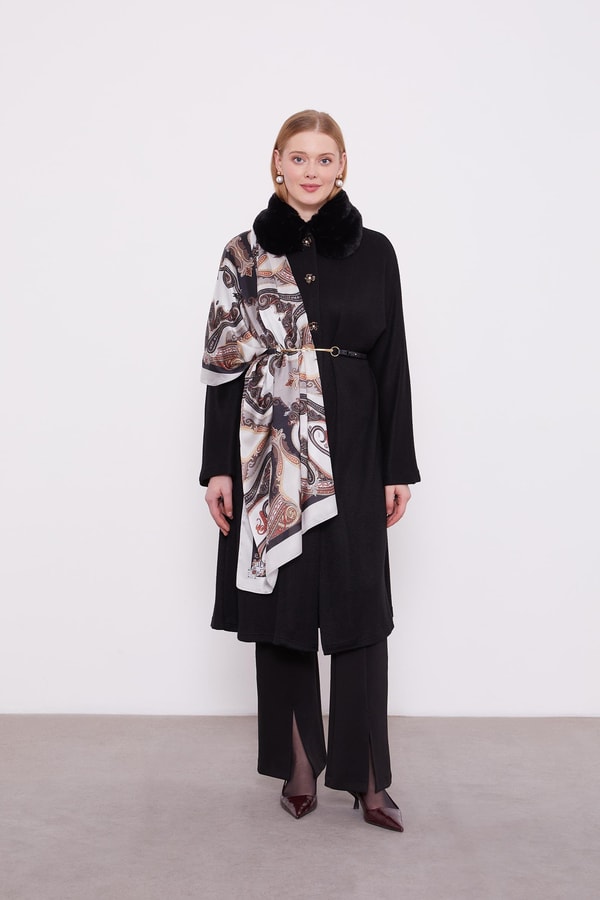 LevidorLevidor Siyah Yakası Kürklü Kaşmiş Hırka