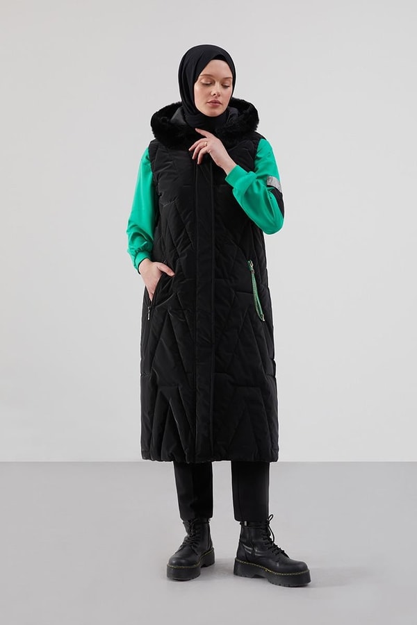 LevidorLevidor Siyah-Yeşil Kapitone Yelek