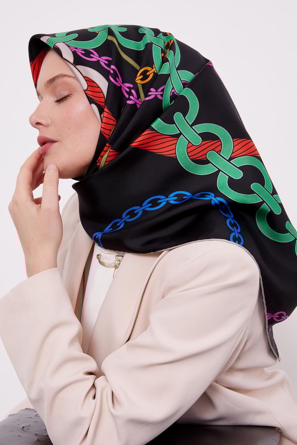 LevidorLevidor Siyah Zincir Desen Twill Ipek Eşarp