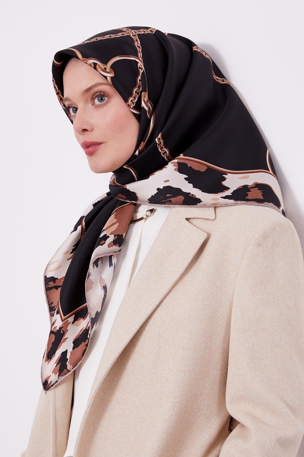LevidorLevidor Siyah Zincir Halka Desen Twill Ipek Eşarp