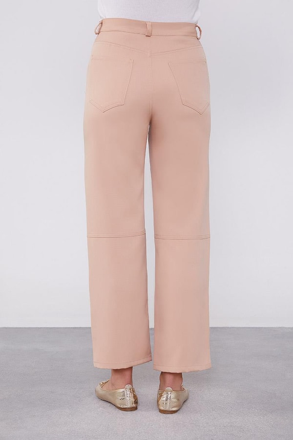 LevidorLevidor Somon Ekleme Tasarımlı Düz Paça Pantolon