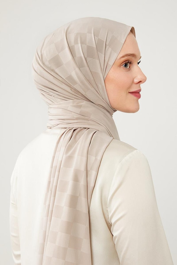 LevidorLevidor Taş Dama Desen Jakarlı Elegance Şal