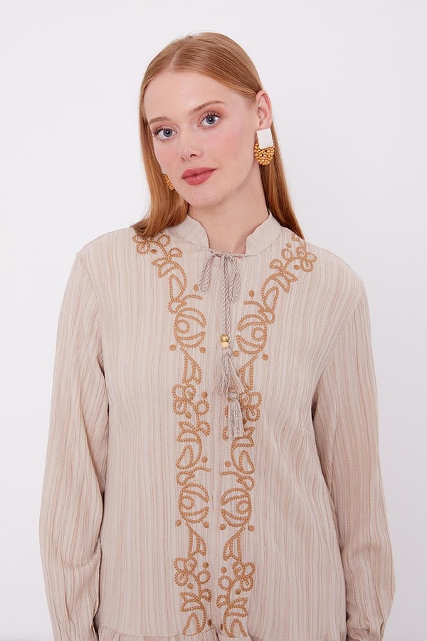 LevidorLevidor Taş Nakış Detaylı Takım