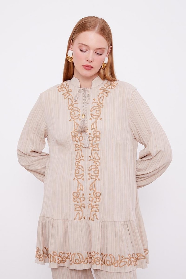 LevidorLevidor Taş Nakış Detaylı Takım