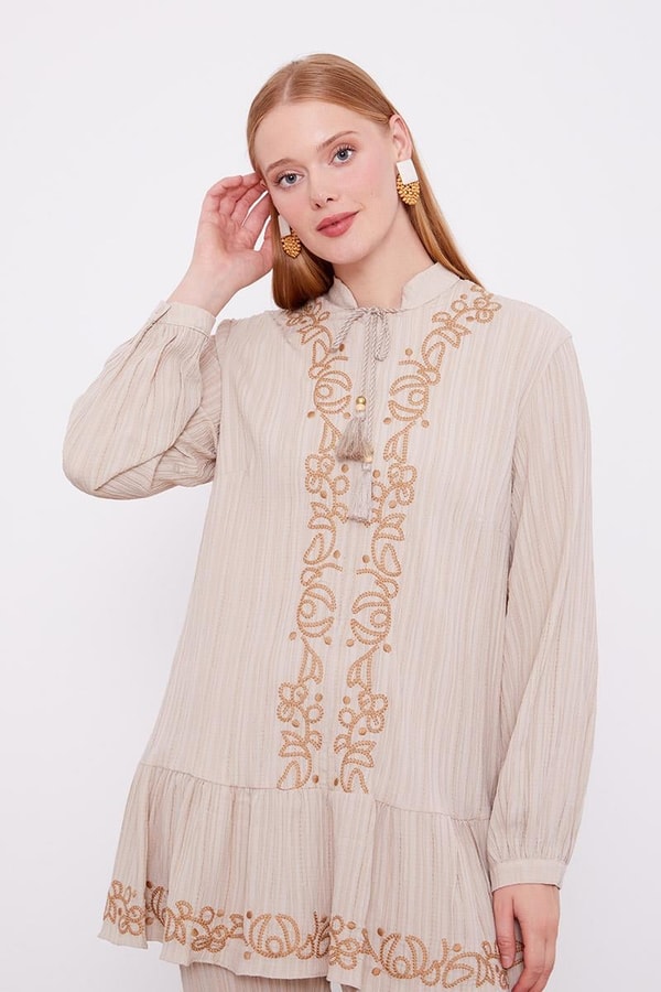 LevidorLevidor Taş Nakış Detaylı Takım