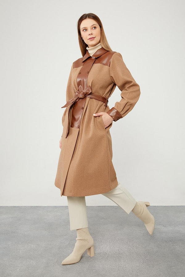 LevidorLevidor Toprak Çıt Çıt Kapamalı Kruvaze Yaka Suni Deri Kaban