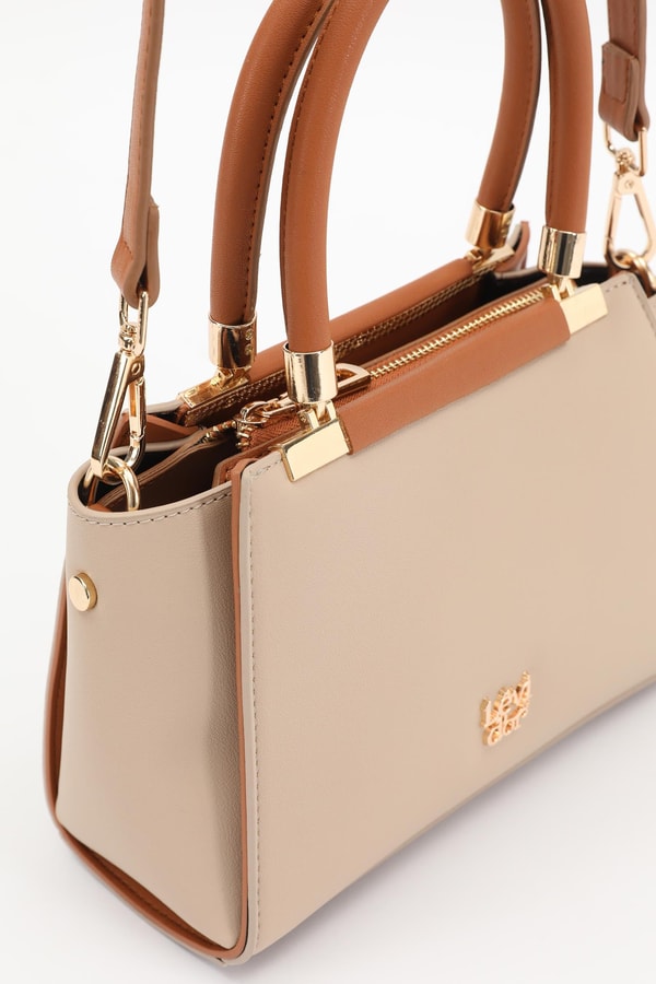 LevidorLevidor Vizon Camel Metal Şerit Detaylı El Çantası