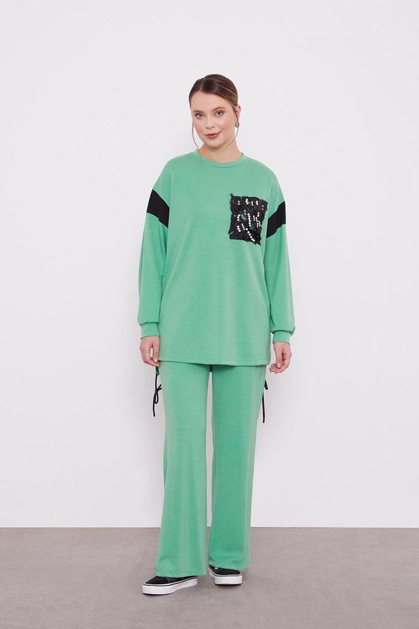 LevidorLevidor Yeşil İnci Detaylı Spor Takım