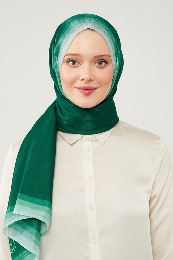 LevidorLevidor Zümrüt Renk Geçişli Kehribar Şal