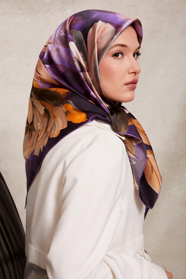 LevidorLila Çiçek Desenli Twill İpek Eşarp