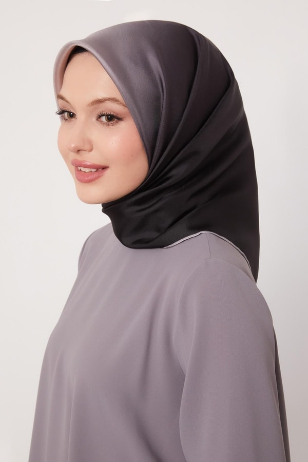 LevidorLila Geçişli Twill İpek Eşarp