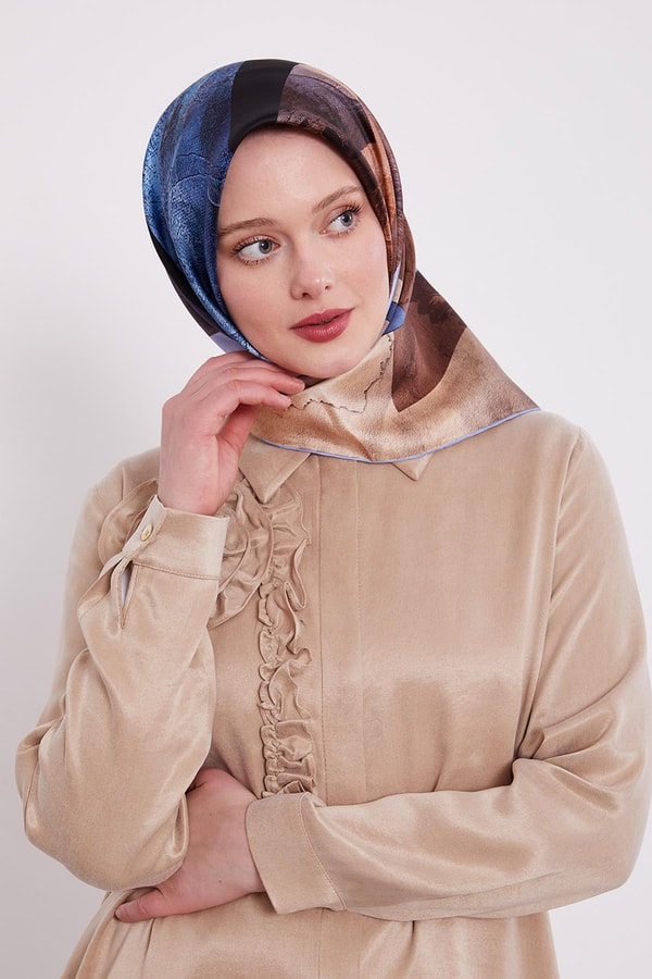LevidorMavi Karışık Desen Twill İpek Eşarp