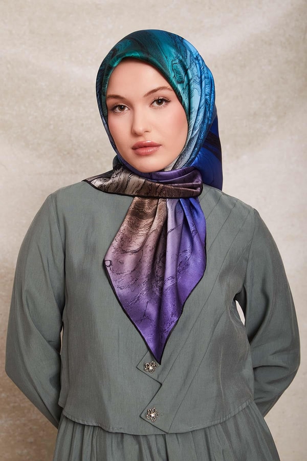 LevidorMavi Karmaşık Desen Twill İpek Eşarp