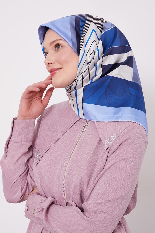 LevidorMavi Labirent Desen Twill İpek Eşarp