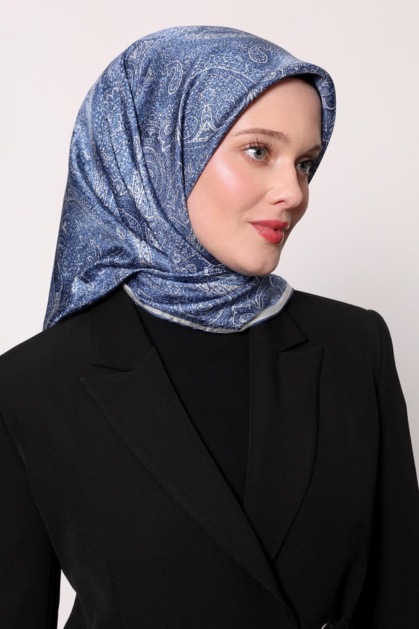 LevidorMavi Soyut Etnik Desen Twill İpek Eşarp