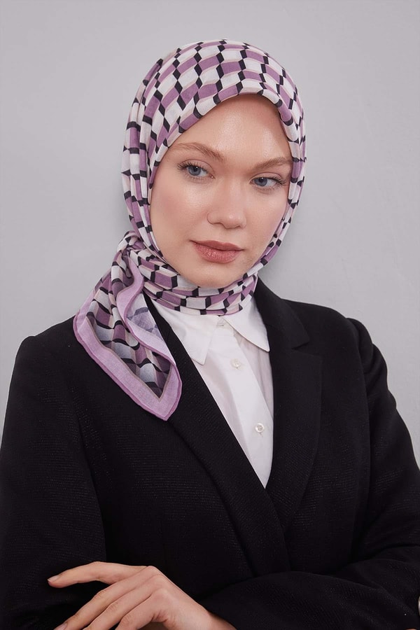 LevidorMenekşe Küp Desen Soft Eşarp