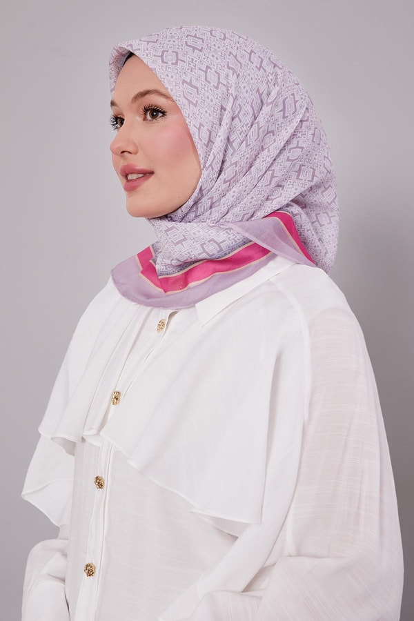 LevidorMenekşe Puzzle Desen Soft Eşarp