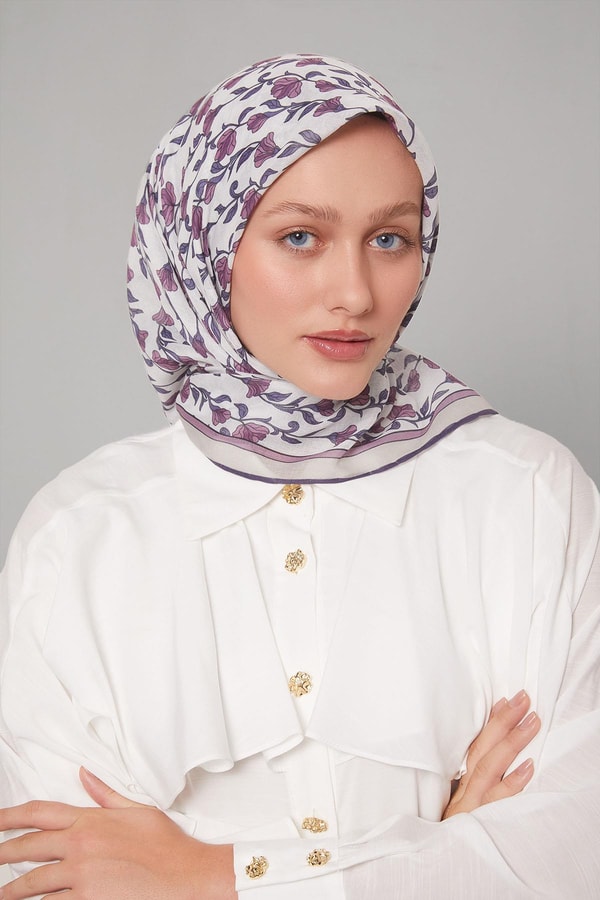 LevidorMenekşe Sarmaşık Desen Soft Eşarp