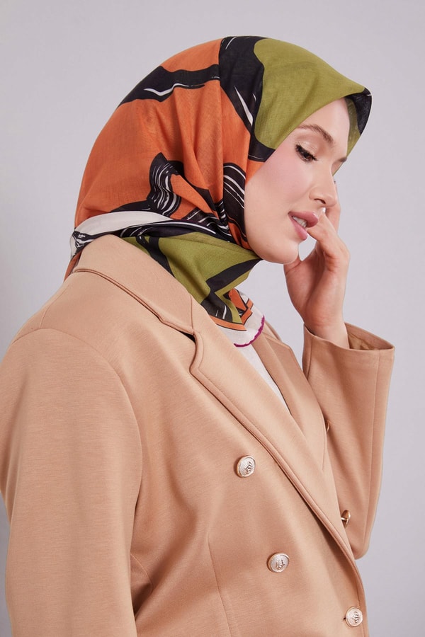 LevidorMenekşe Soyut Desen Soft Eşarp