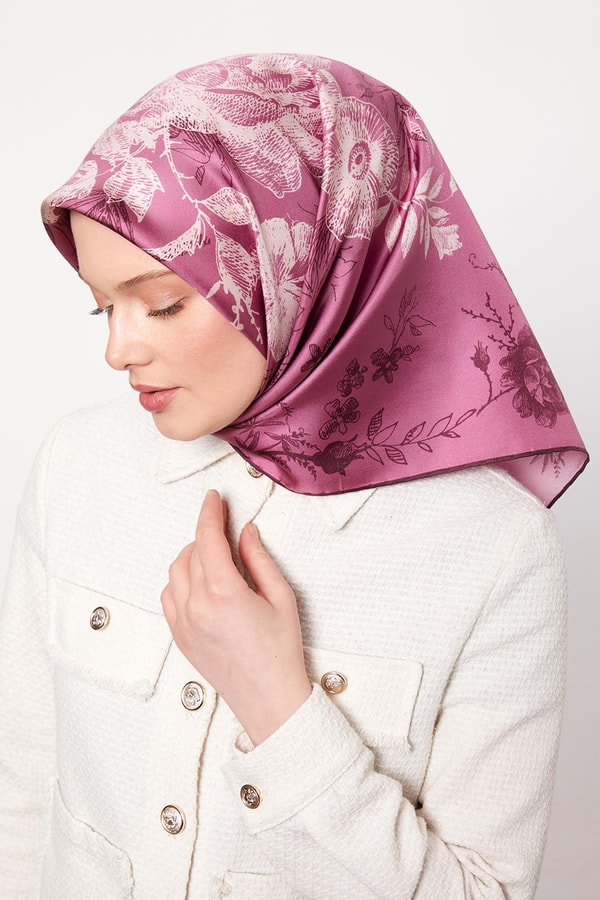 LevidorMenekşe Soyut Gül Desen Twill İpek Eşarp