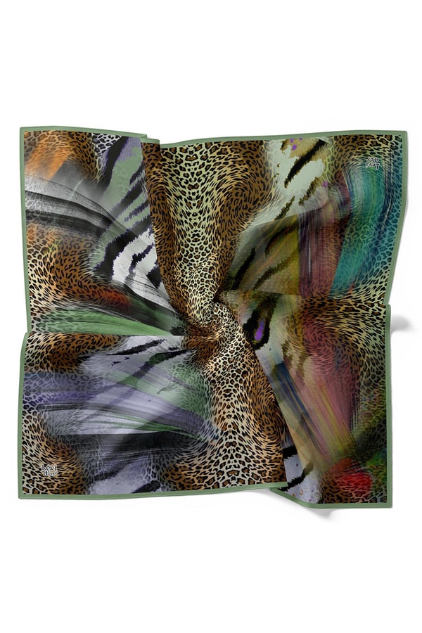 LevidorMint Yeşili Karışık Leopar Desen Twill İpek Eşarp